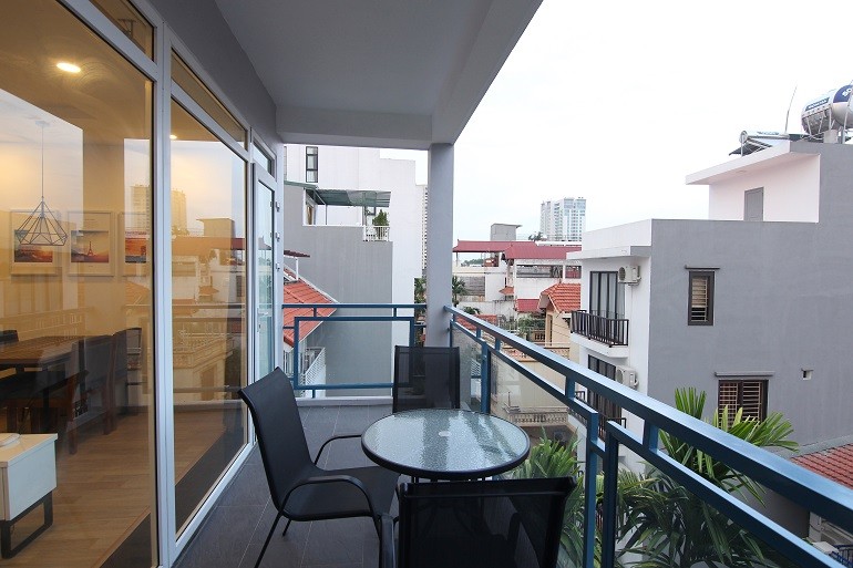 Cho thuê Căn hộ chung cư đường Đặng Thai Mai, Phường Quảng An, Diện tích 100m², Giá 22.1 Triệu
