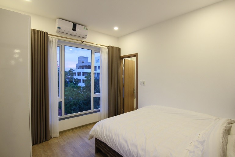 Cho thuê Căn hộ chung cư đường Đặng Thai Mai, Phường Quảng An, Diện tích 100m², Giá 22.1 Triệu 6