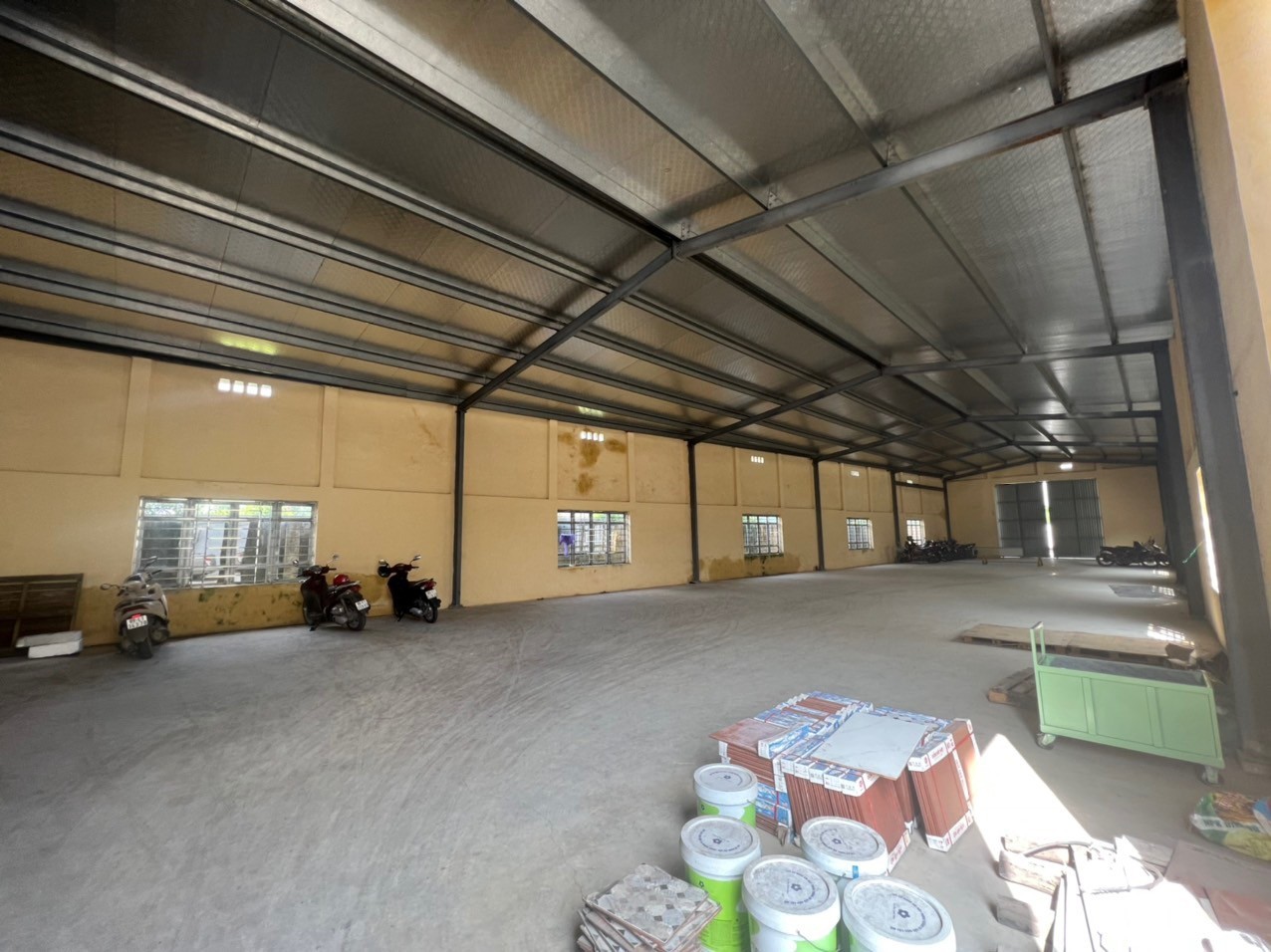 Cần bán Kho - Nhà xưởng Hoài Đức, Hà Nội, Diện tích 1500m², Giá Thương lượng 2