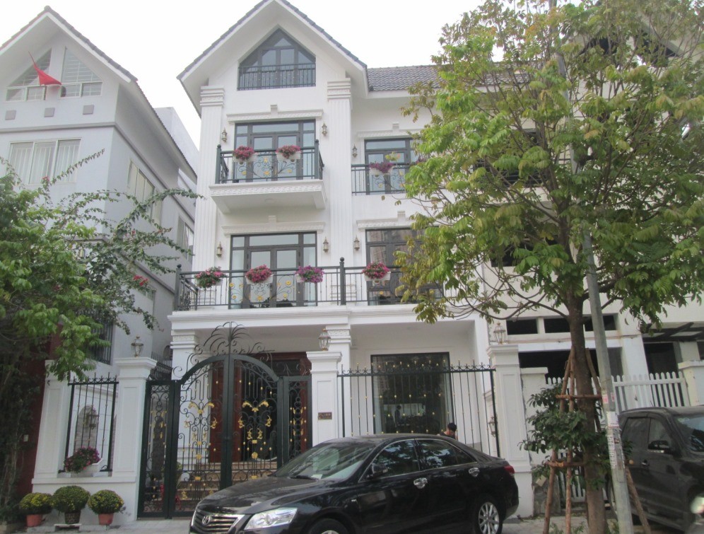 Thua bóng bán Gấp biệt thự KĐT Lideco view công viên cạnh hồ điều hòa 180m2 chỉ 19.x tỷ.