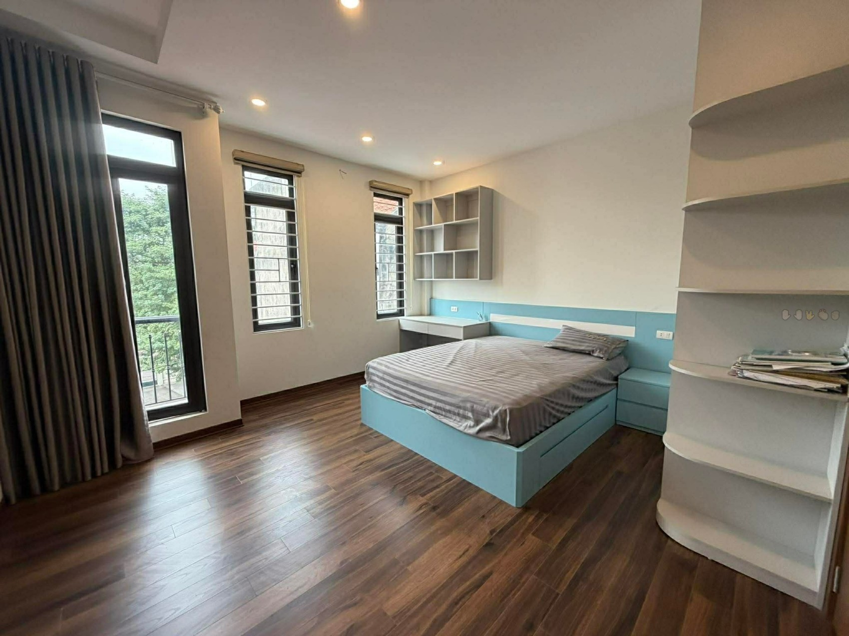 Rẻ Nhất Việt Hưng, Long Biên, Bán Nhà 5T, 33m2, chỉ 6,8 tỷ thoáng sáng, ngõ thuận tiện 3