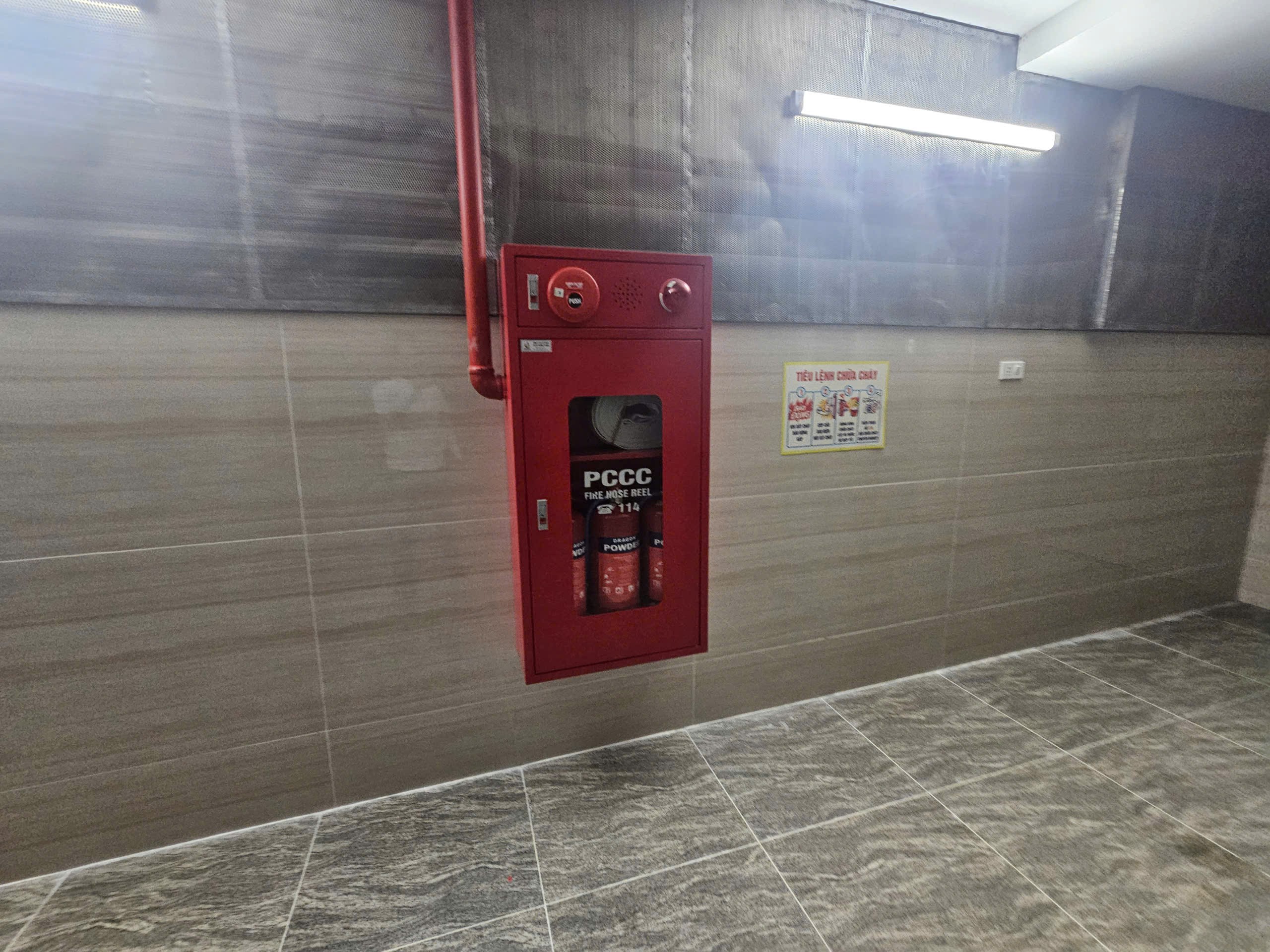 Cho thuê nhà, 87m2- 5.5T, Nguyễn Trường Tộ, Hàng Than, Trấn Vũ -30 tr 2