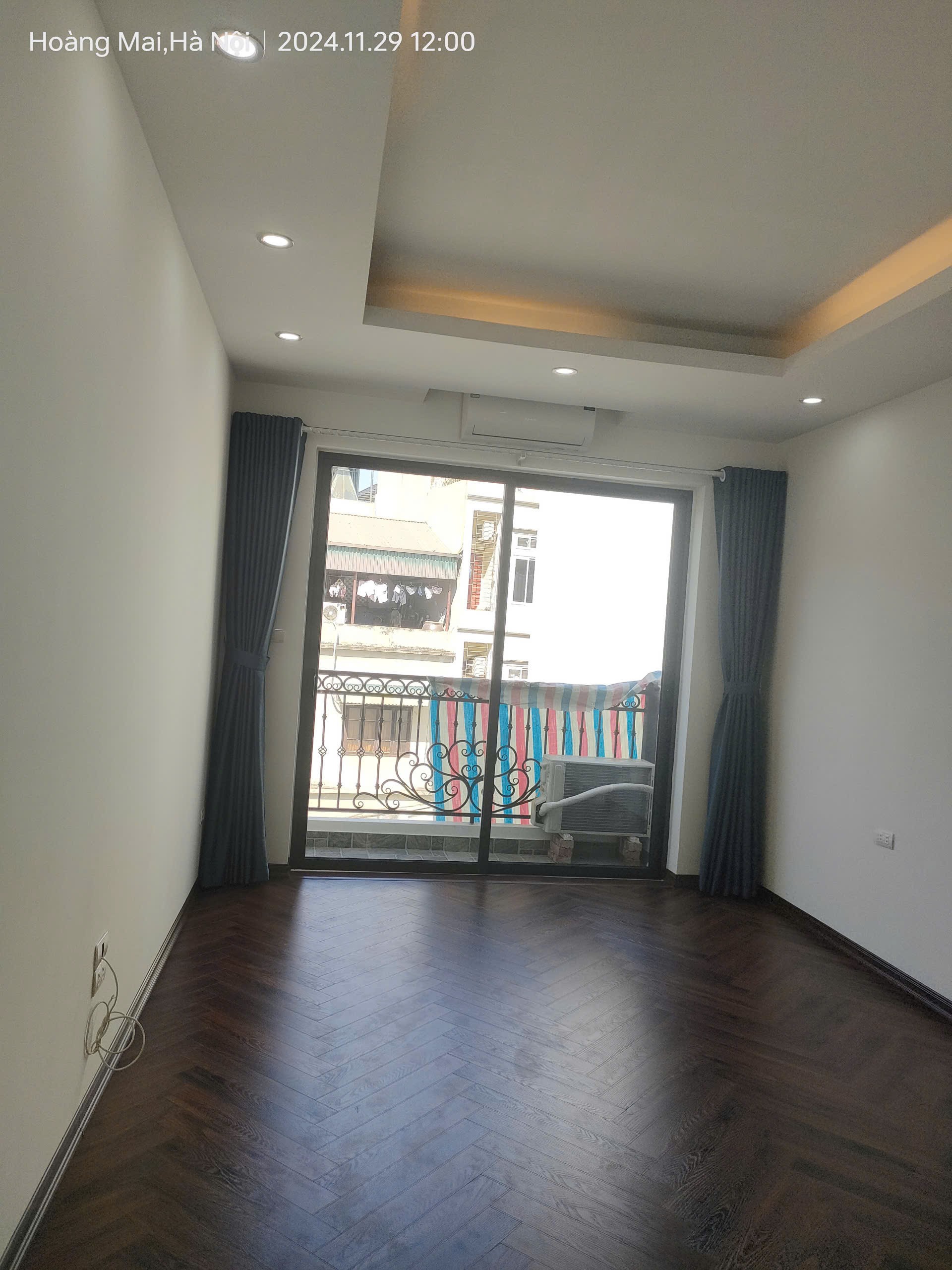 Bán gấp giá rẻ ô tô, kinh doanh Nguyễn Khoái 112m, 5 tầng, mặt tiền 5m, 20.5 tỷ Hoàng Mai. 4