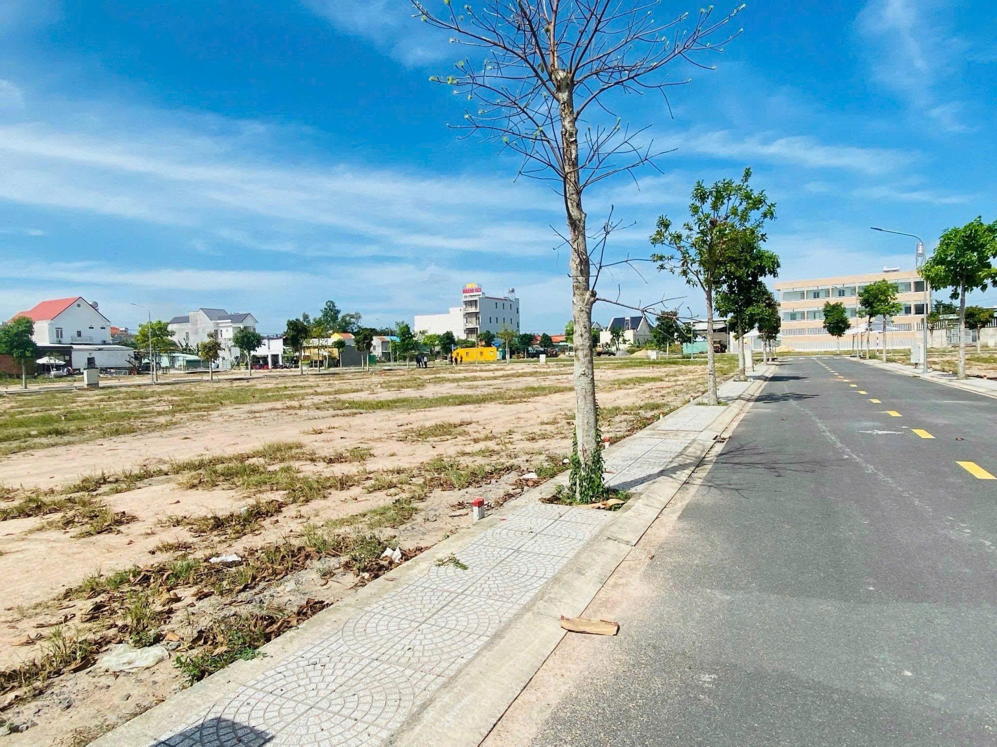 KHU ĐÔ THỊ SÂN BAY LONG THÀNH_100M2 HẠ TẦNG MỚI_KINH DOANH NGAY CHỈ 750TR!!!