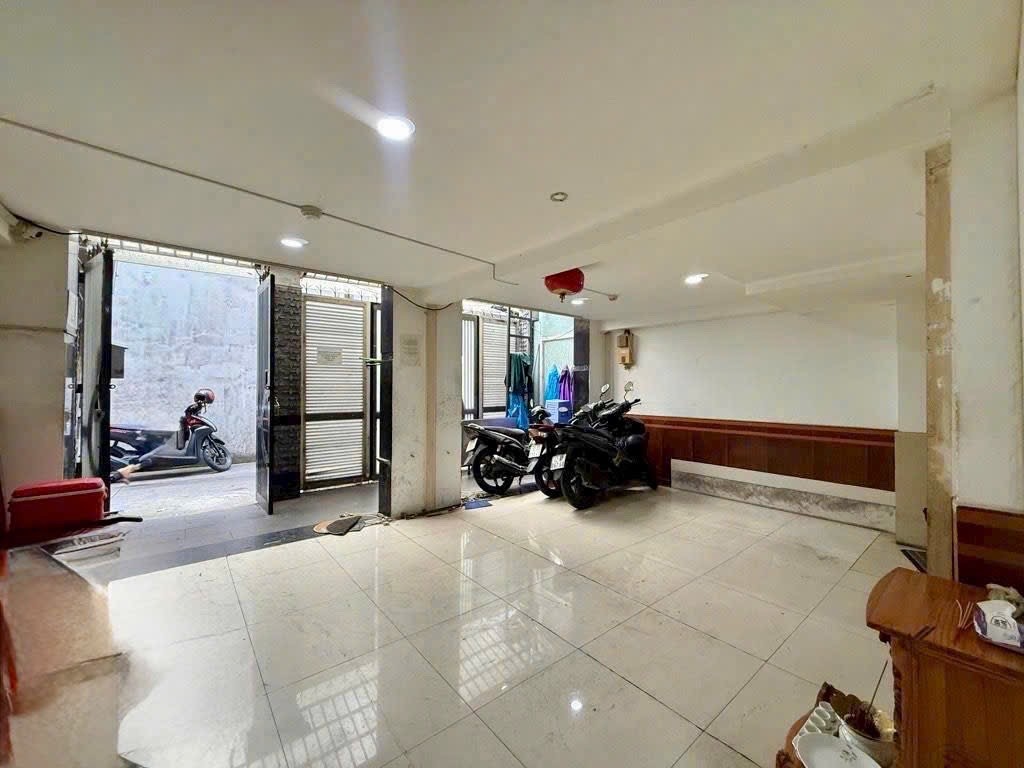 CỰC PHẨM MẶT TIỀN ĐƯỜNG SỐ NGANG LỚN 6M- XE HƠI GẦN KẾ BÊN NHÀ-  TRỤC ĐƯỜNG TÂN VĨNH- KHÁNH HỘI- 4