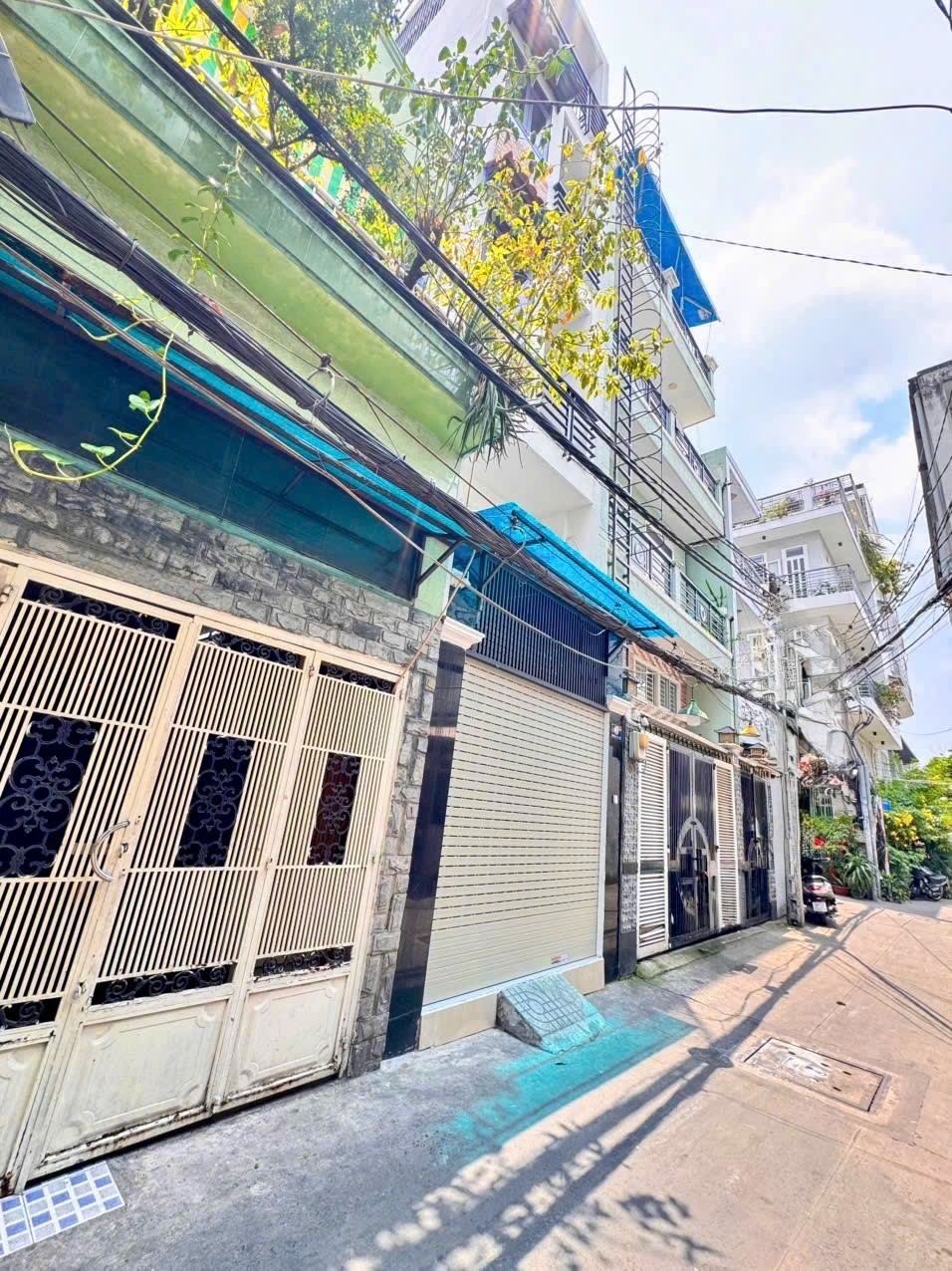 CỰC PHẨM MẶT TIỀN ĐƯỜNG SỐ NGANG LỚN 6M- XE HƠI GẦN KẾ BÊN NHÀ-  TRỤC ĐƯỜNG TÂN VĨNH- KHÁNH HỘI- 5