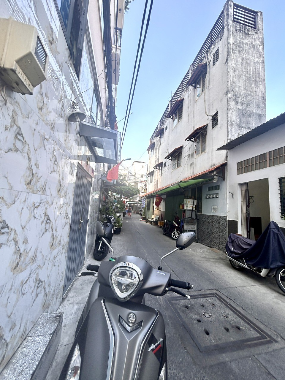 NHÀ ĐẸP Đ.ĐOÀN VĂN BƠ- DT 76M2- NGANG 6.2M2 CHỈ 7.5T- HXH- LƯU THÔNG TÔN THẤT THUYẾT- XÓM CHIẾU- 2