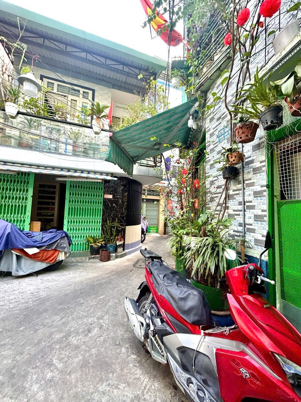 BÁN NHÀ ĐẸP 48M2 NGANG 4.5M2 CHỈ 5.95T- Đ.ĐOÀN VĂN BƠ- GẦN CHỢ 200 Đ.XÓM CHIẾU- RA TÔN ĐẢN- GẦN 4
