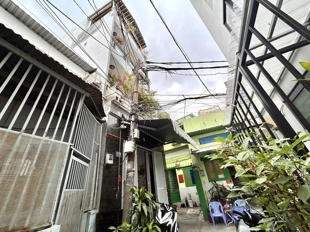 BÁN NHÀ NGANG LỚN- 5.9M NỞ HẬU 8.1M Đ.ĐOÀN VĂN BƠ- GIAO THƯƠNG NGUYỄN THẦN HIẾN VƠI XÓM CHIÊU- GÀN 3
