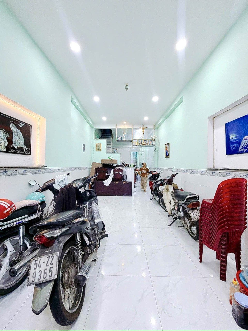 BÁN NHÀ 79M2- XE HƠI ĐẬU CỬA- KẾ NGAY NHÀ THỜ Đ.XÓM CHIẾU- TÔN THẤT THUYẾT- NGUYỄN TẤT THÀNH. 2