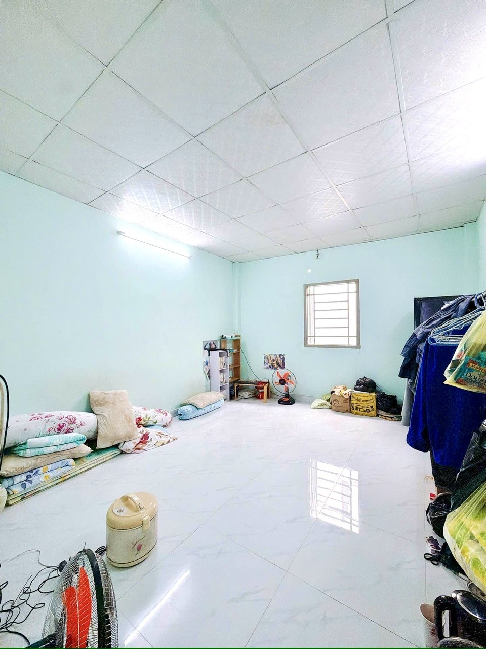 NHÀ ĐẸP VÀO Ở NGAY- Đ.XÓM CHIẾU XE HƠI ĐẬU CỬA- LƯU THÔNG TÔN THẤT THUYẾT- BẾN VĂN ĐỒN- TÔN ĐẢN- 4
