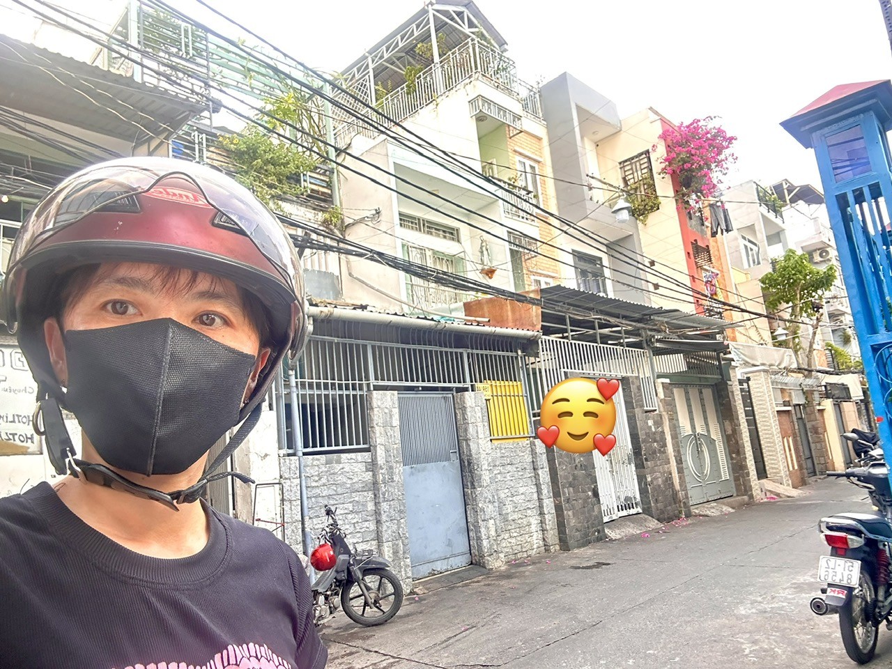 BÁN NHÀ 79M2- XE HƠI ĐẬU CỬA- KẾ NGAY NHÀ THỜ Đ.XÓM CHIẾU- TÔN THẤT THUYẾT- NGUYỄN TẤT THÀNH.