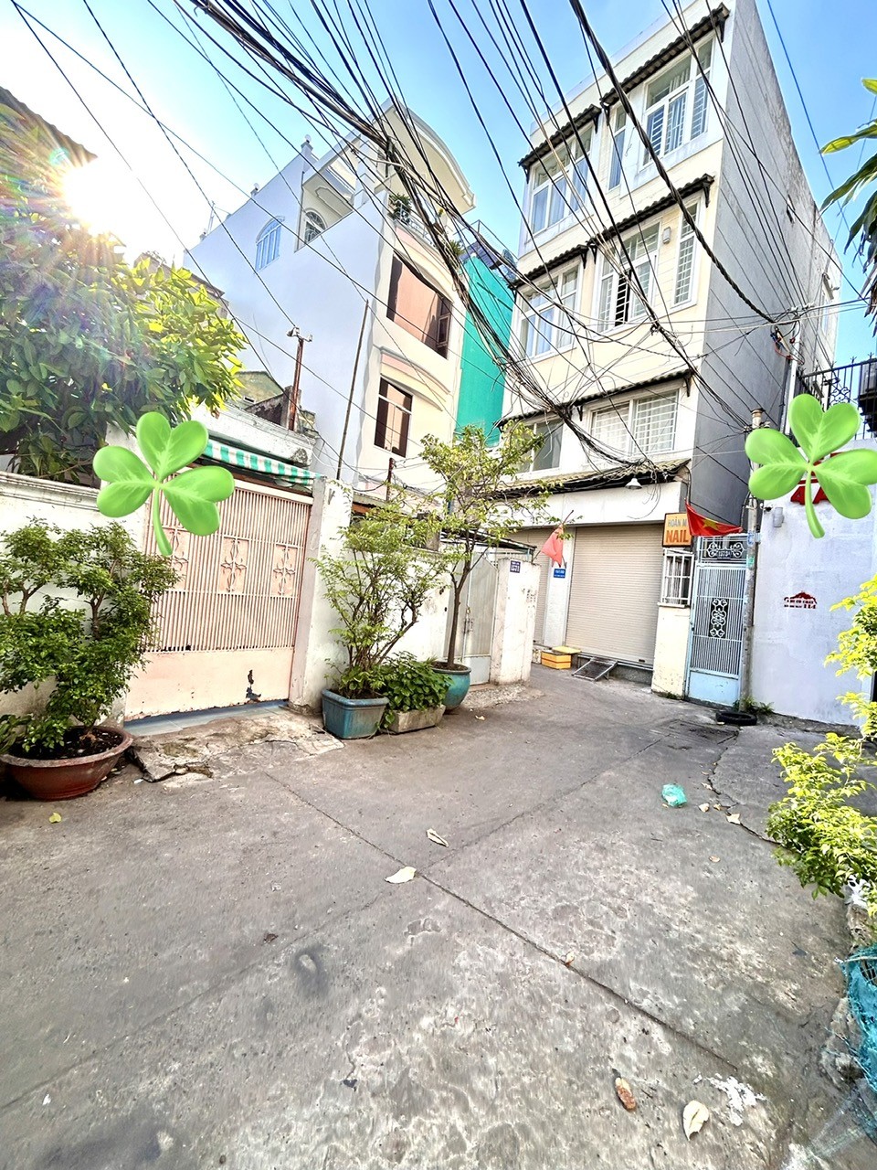 NHÀ ĐẸP KẾ NGAY MT TÔN THẤT THUYÊT- 4 TẦNG- XE HƠI ĐẬU CỬA- GIAO THƯƠNG BẾN VÂN ĐỒN VÀ NGUYỄN THẦN 2