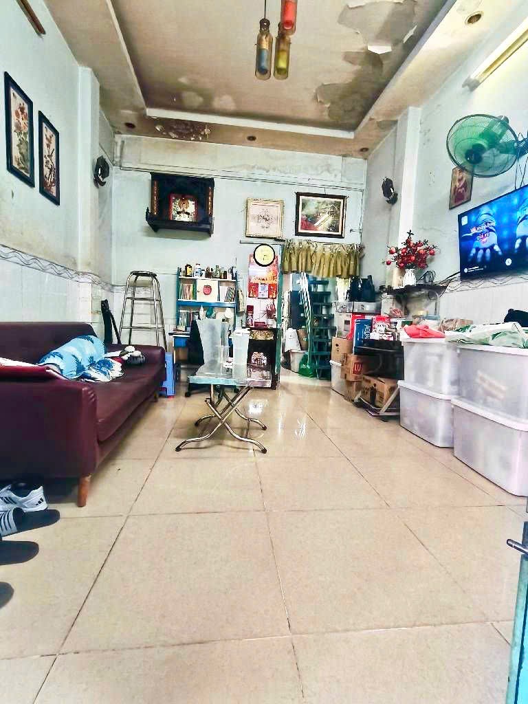 BÁN NHÀ GẦN MẶT TIỀN XE HƠI Đ.ĐOÀN VĂN BƠ- NGANG 3.6M- CHÀO CHỈ 3.87- LƯU THÔNG TÔN ĐẢN- XÓM 4