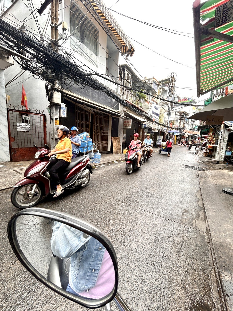 NHÀ 46M2- CHỈ 6.7T-  Đ.NGUYỄN TẤT THÀNH- CÁCH VÀI  CĂN RA MẶT TIỀN XE HƠI Đ.ĐOÀN VĂN BƠ- ĐI TÔN 2