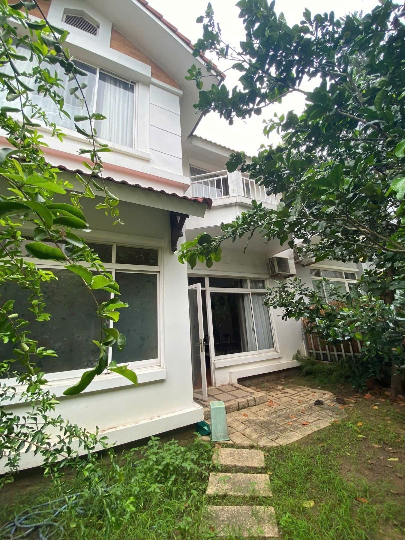 Cho thuê Biệt thự Quận 9, Hồ Chí Minh, Diện tích 200m², Giá 16 Triệu/tháng 11