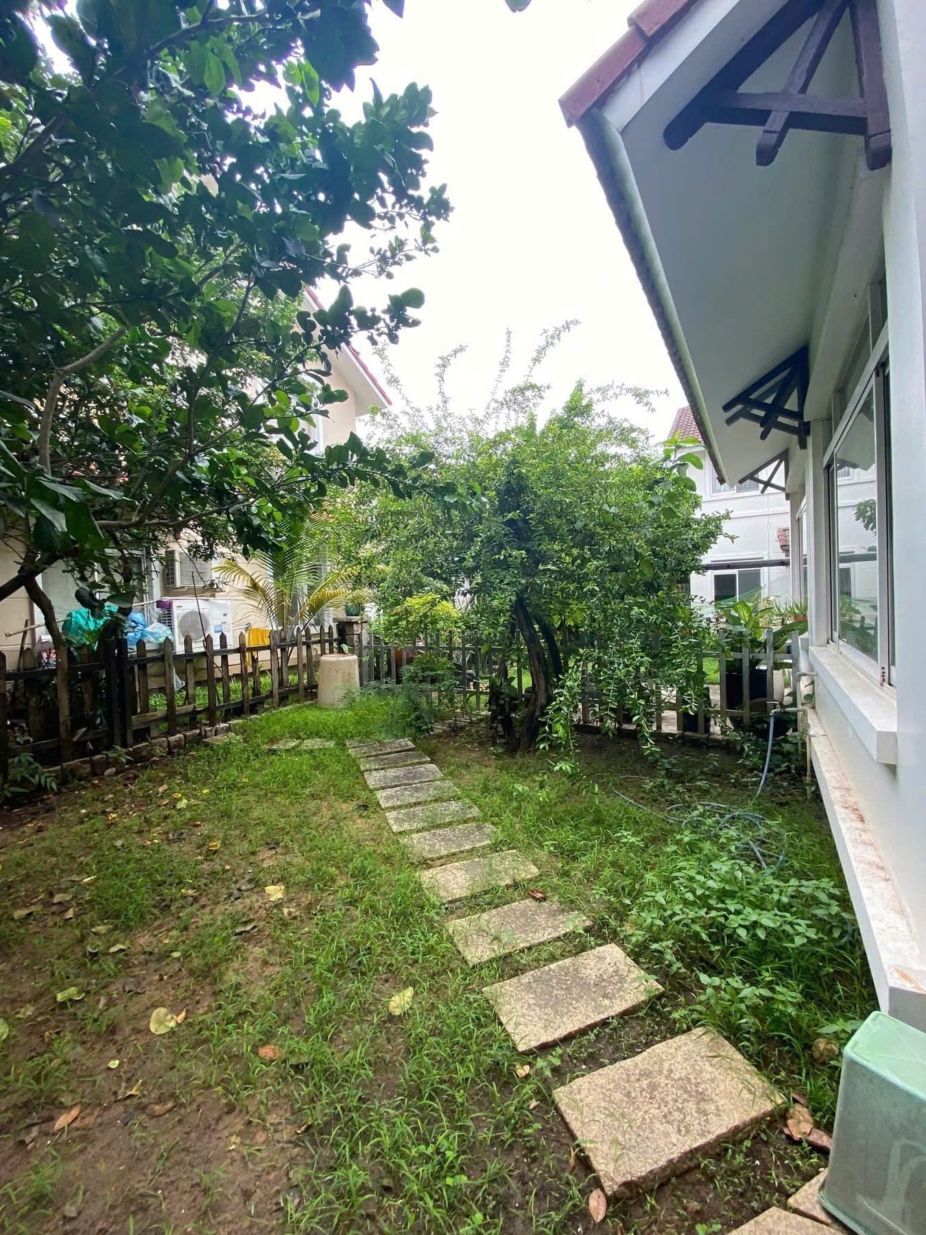 Cho thuê Biệt thự Quận 9, Hồ Chí Minh, Diện tích 200m², Giá 16 Triệu/tháng 10