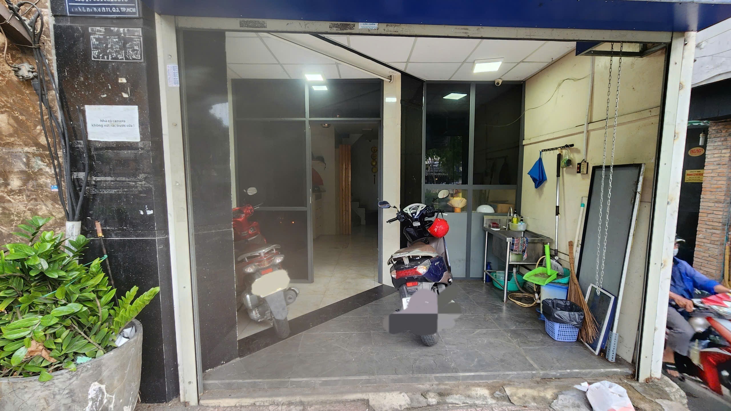 Bán nhà mặt tiền Hoàng Sa ,p11,q3 góc 3mt, vị trí kinh doanh đắc địa 1 lửng, 2 lầu,2pn,4wc giá 7,5 7
