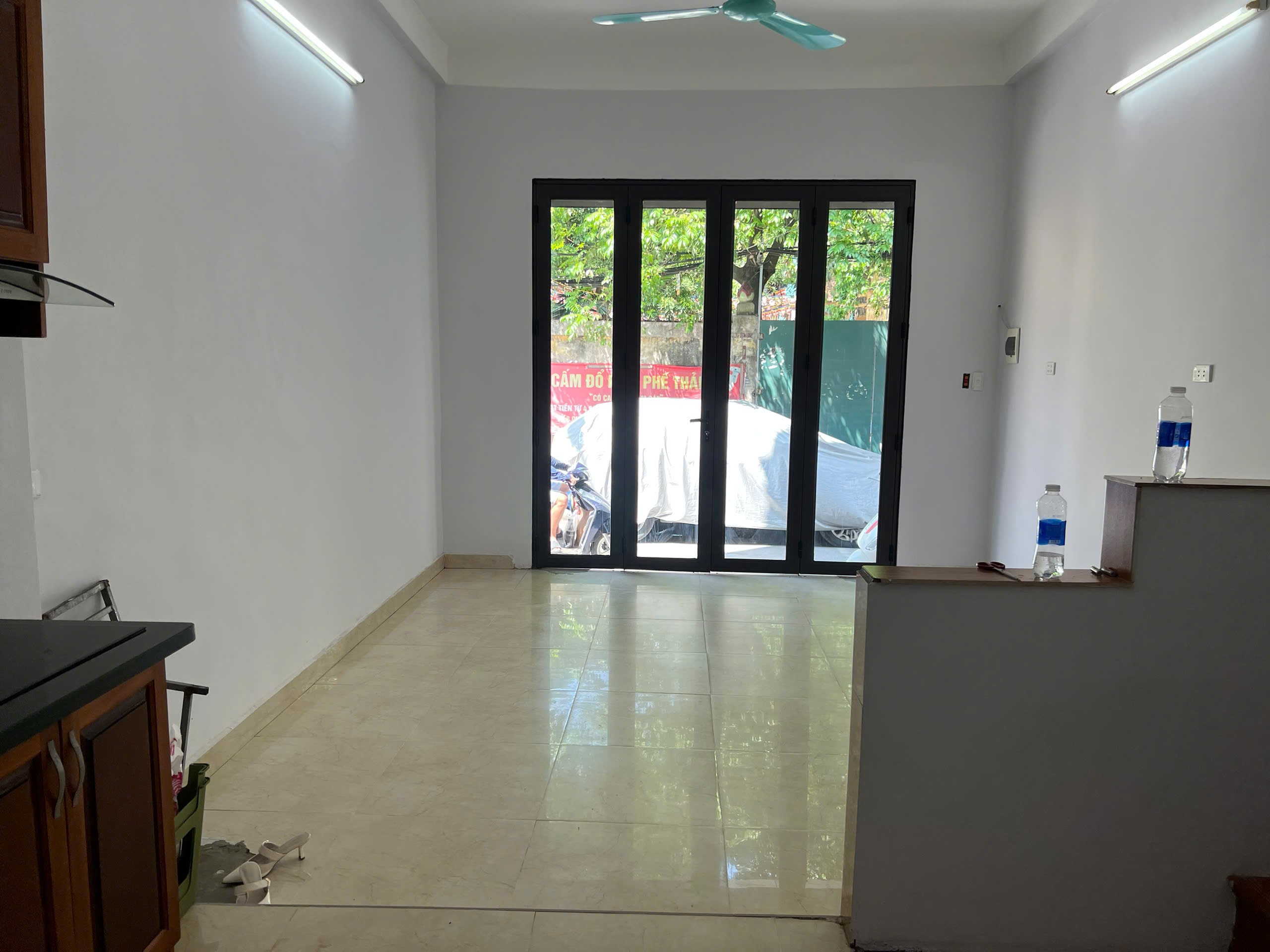 CHO THUÊ NGUYÊN CĂN MINH KHAI, Ô TÔ ĐỖ CỬA, LÀM VĂN PHÒNG, 41M 4TẦNG, 3 NGỦ, 13TR 0965549363 2