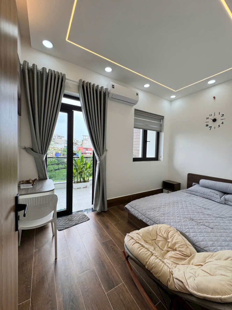 Bán nhà mới xây trục đường hiếm ngang 30m Bình Hưng Hòa dt 38m2 1 lầu ,2pn,2wc giá 6,5 tỷ 8