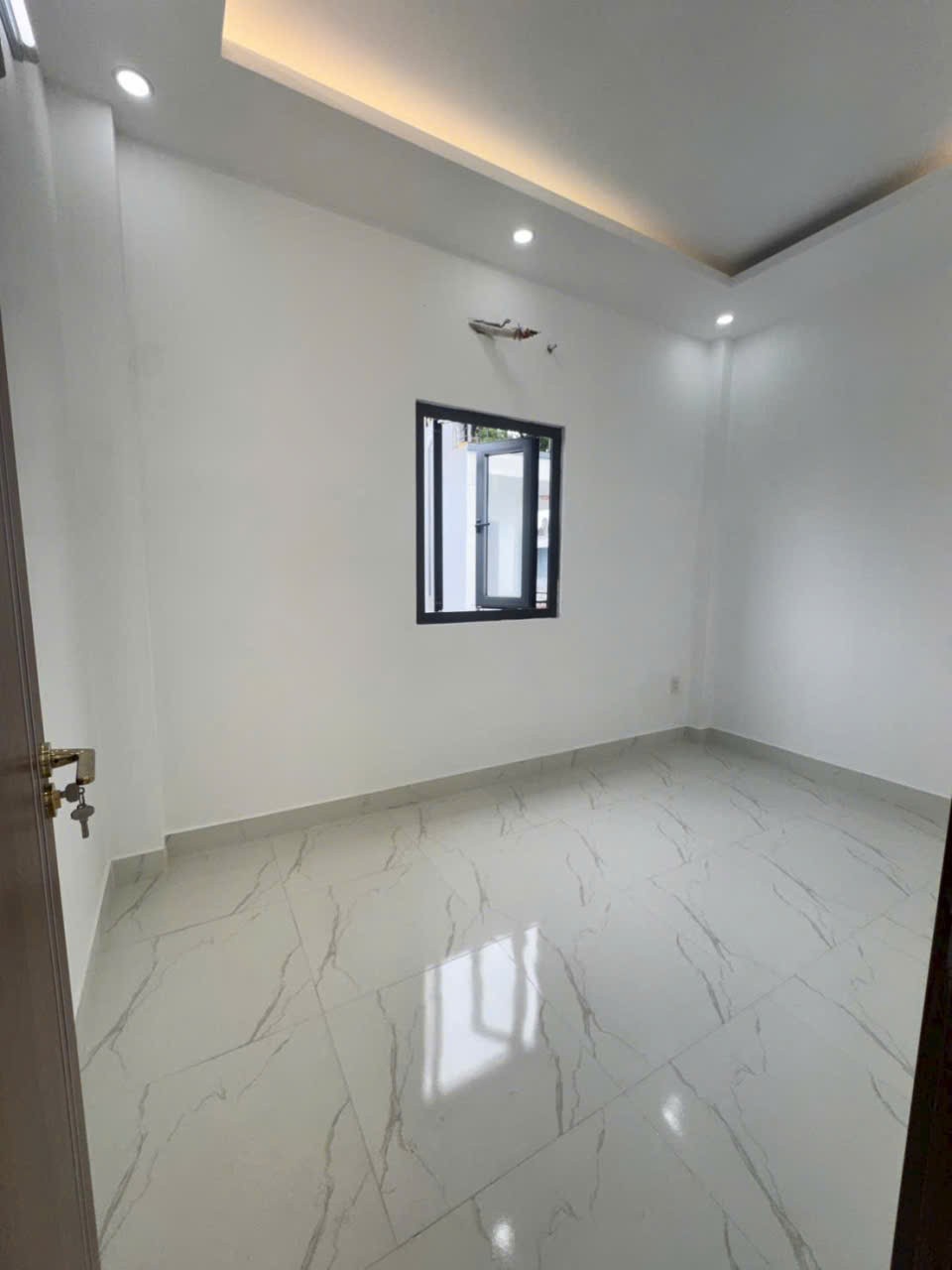 Bán nhà mới xây 2mt hẻm oto trước và sau liên khu 4-5, BHH B dt 48m2,2 lầu,4pn,5wc giá 4,95 tỷ 10