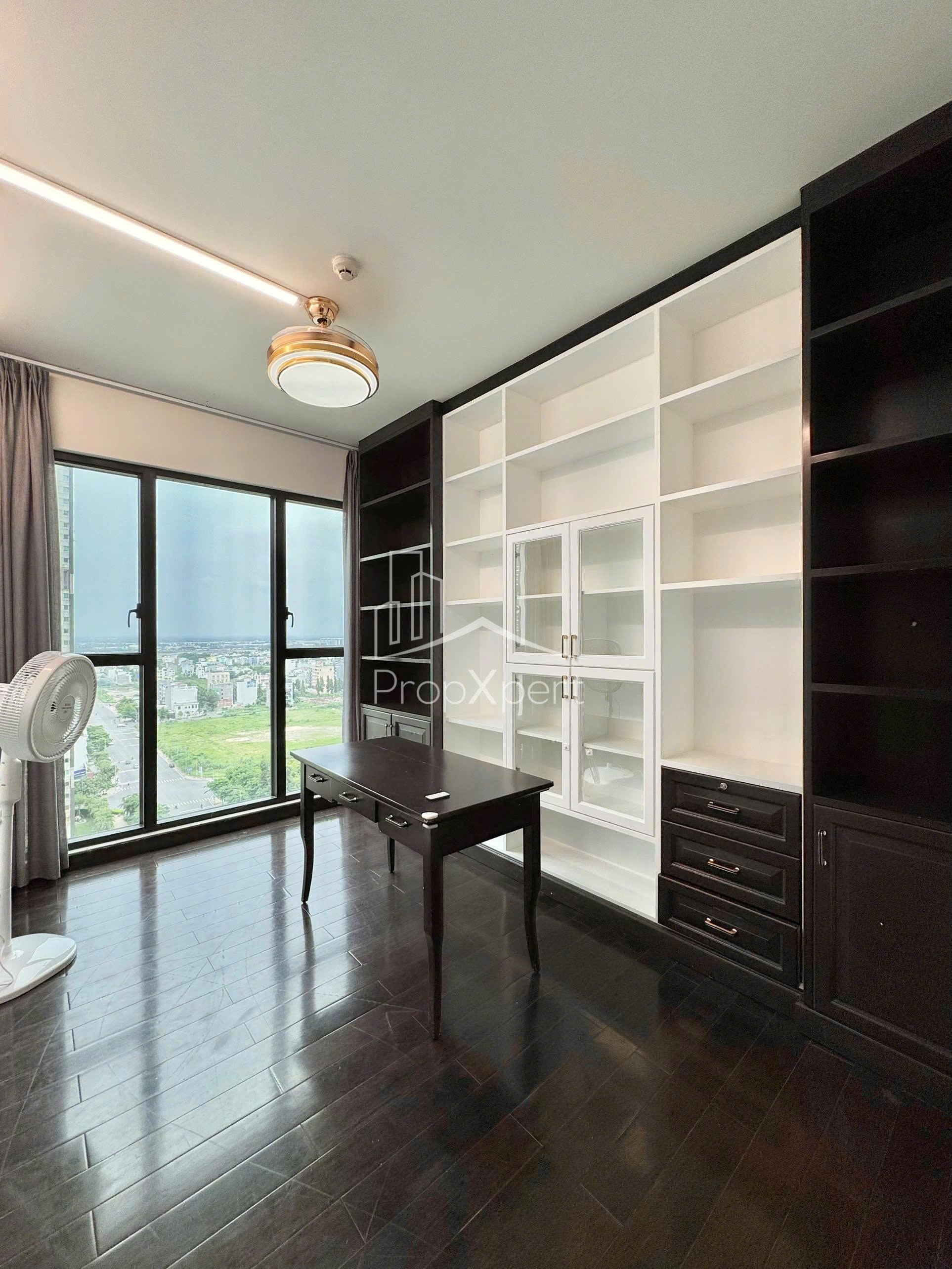 Cho thuê Căn hộ chung cư Quận 2, Hồ Chí Minh, Diện tích 239m², Giá Thương lượng 2
