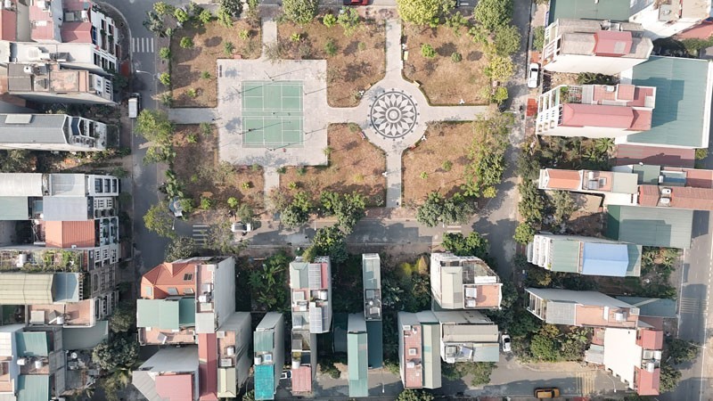 Bán đất TĐC Giang Biên 64,3m2 hướng Đông Nam, view vườn hoa thoáng trọn đời, giá tốt 6