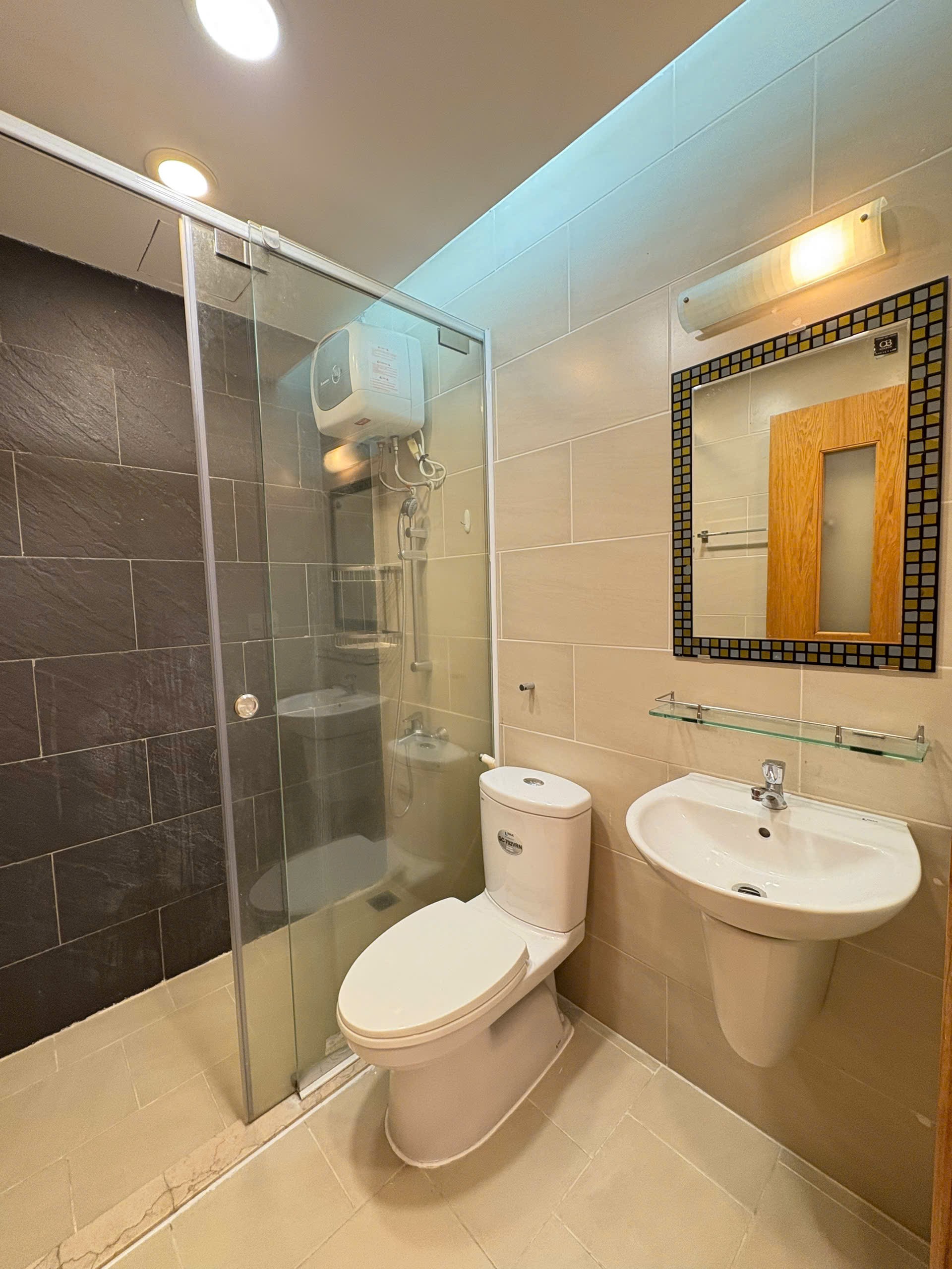 Cho thuê Căn hộ chung cư Phường Phú Mỹ, Quận 7, Diện tích 100m², Giá 38 Triệu/tháng 9