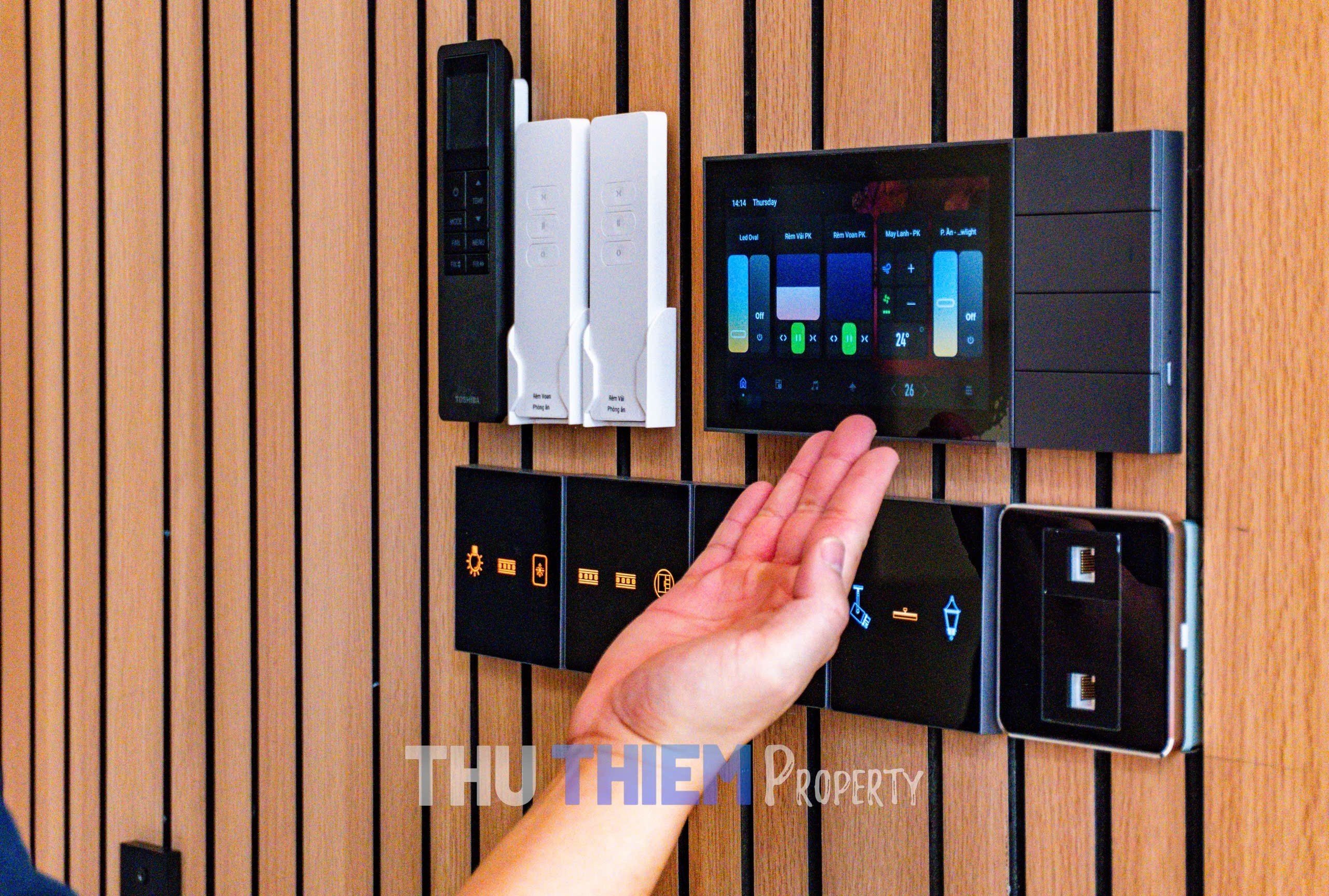 Cho thuê Căn hộ chung cư Phường Thủ Thiêm, Quận 2, Diện tích 199m², Giá Thương lượng 16