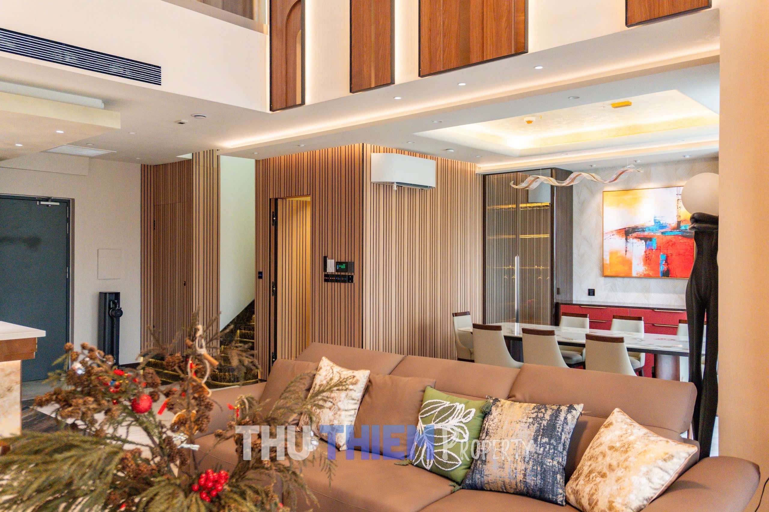 Cho thuê Căn hộ chung cư Phường Thủ Thiêm, Quận 2, Diện tích 199m², Giá Thương lượng 12