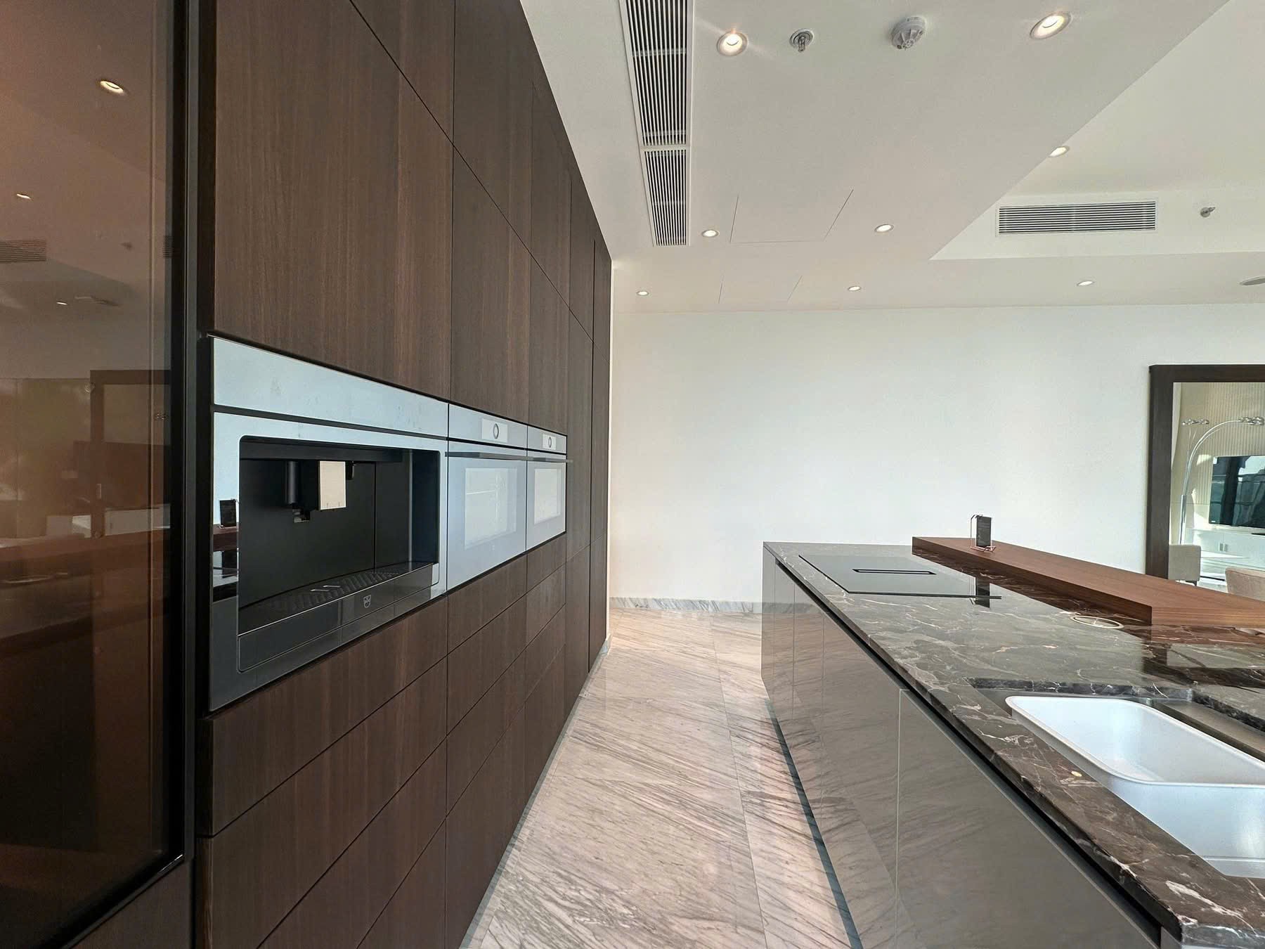 Cho thuê Căn hộ chung cư Phường Thạnh Mỹ Lợi, Quận 2, Diện tích 325m², Giá 175 Triệu/tháng 7
