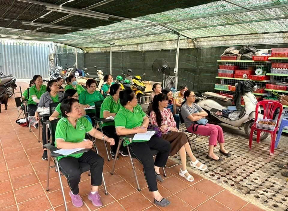 Cho thuê Đất Phường Phú Hữu, Quận 9, Diện tích 200m², Giá Thương lượng 8