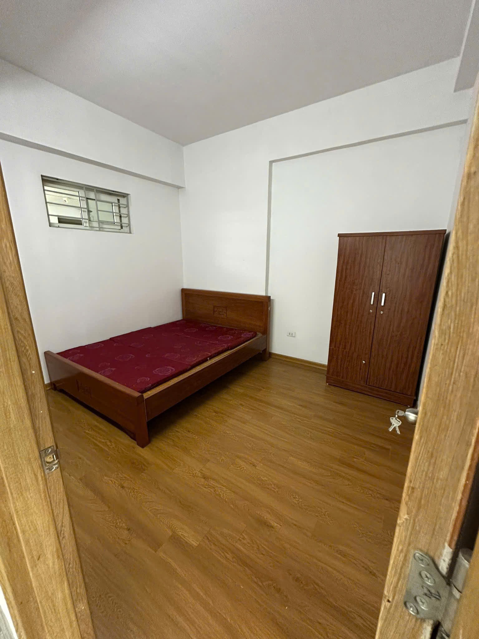 Chính chủ cần bán căn hộ 65m², 2PN tầng 9 tại KĐT Thanh Hà-Hà Đông.