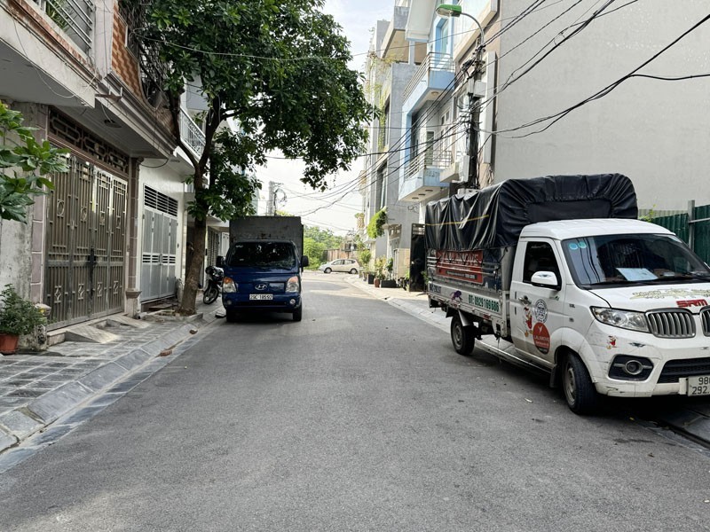 Bán Đất TĐC Hồ Đắp Nếp - Tư Đình 75,5m2: Sát Cầu Trần Hưng Đạo, View Hồ, Đầu Tư Đỉnh 3