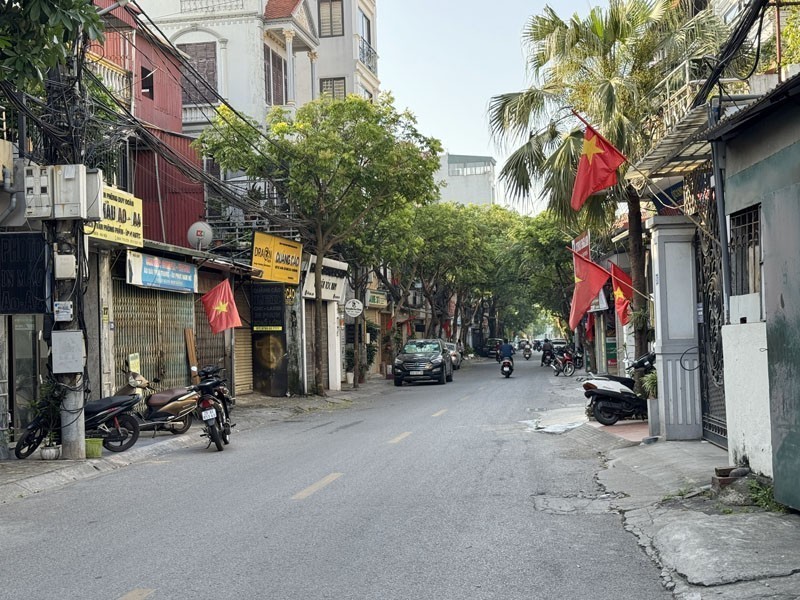 Bán Đất Mặt Phố Hoa Lâm 100m2: Đất Vàng Kinh Doanh, Sát Đường Ngô Gia Tự
