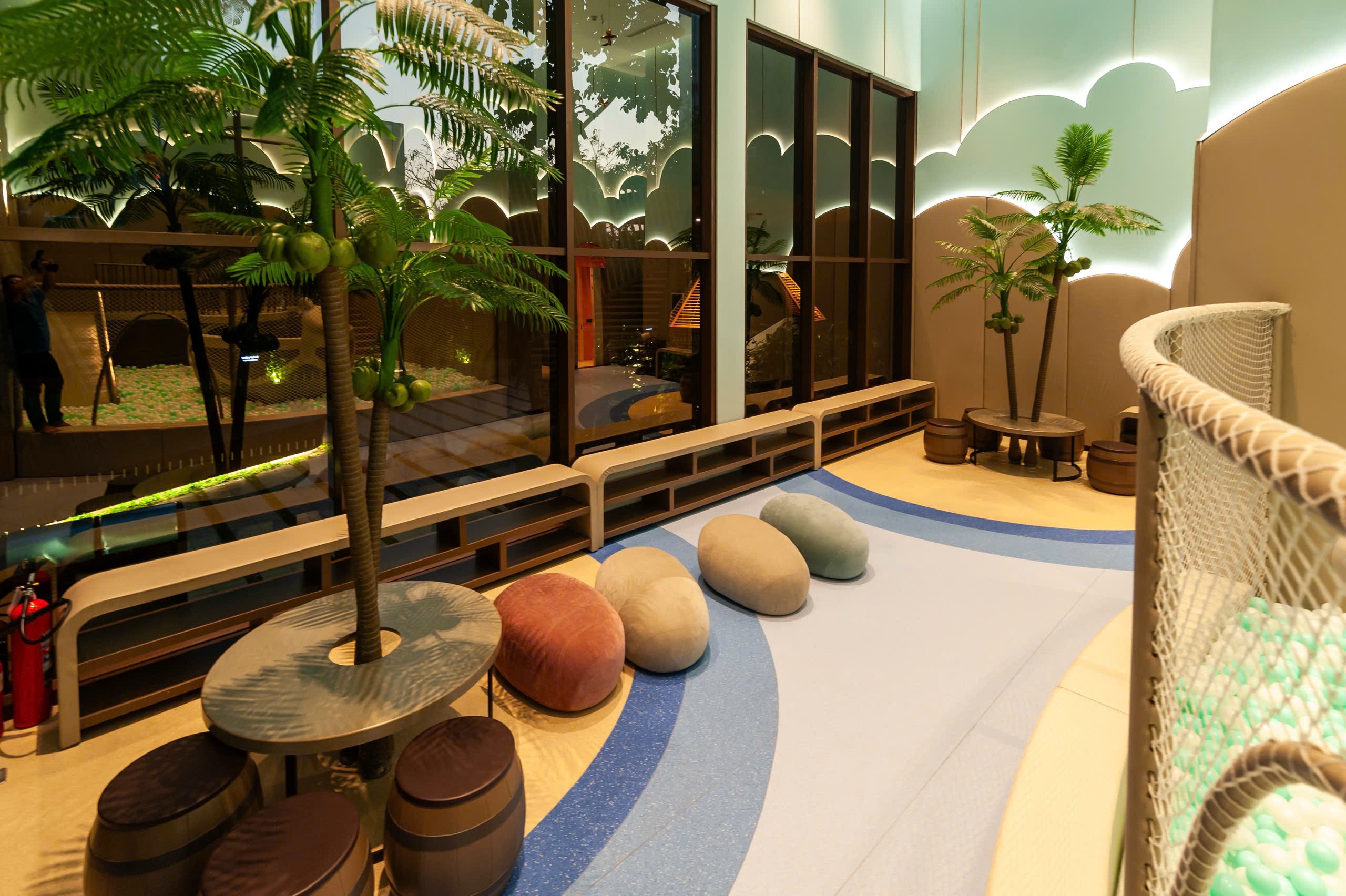 Cho thuê Căn hộ chung cư Quận 2, Hồ Chí Minh, Diện tích 325m², Giá 150 Triệu/tháng