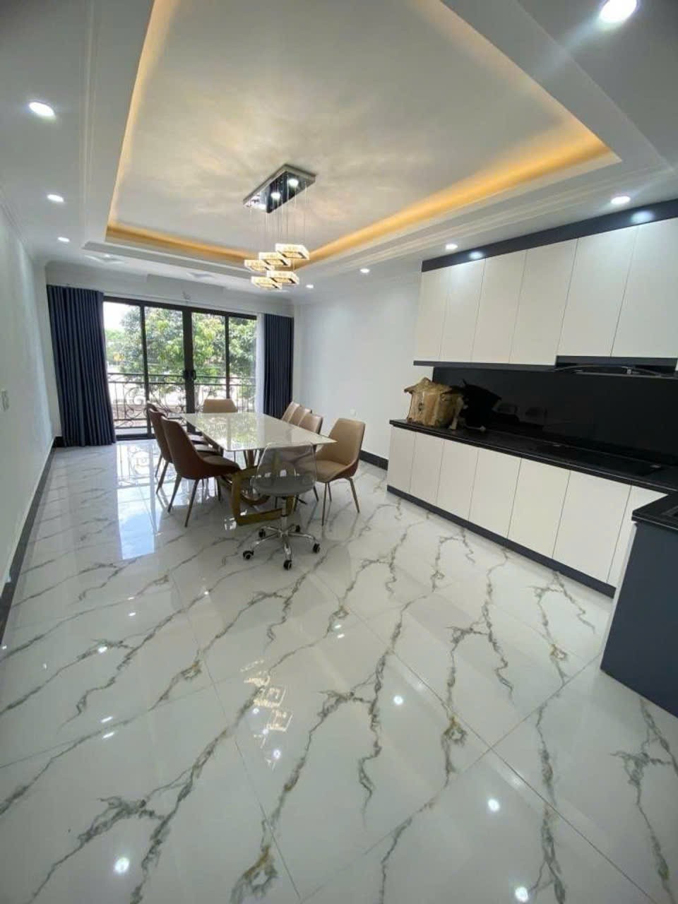 PHÚC LỢI  46m2 x 5 tầng – THANG MÁY XỊN – Ô TÔ ĐỖ CỔNG – SÁT VINHOMES RIVERSIDE - Giá 8.x tỷ 4