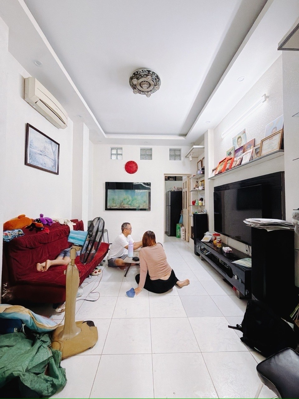 BÁN NHÀ 38M2 CHỈ 5.8T- Đ.ĐOÀN VĂN BƠ- GẦN NGAY CHỢ 200 Đ.XÓM CHIẾU- RA Đ.TÔN ĐẢN- VĨNH KHÁNH- 5
