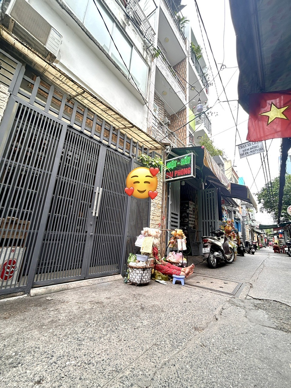 BÁN NHÀ 38M2 CHỈ 5.8T- Đ.ĐOÀN VĂN BƠ- GẦN NGAY CHỢ 200 Đ.XÓM CHIẾU- RA Đ.TÔN ĐẢN- VĨNH KHÁNH- 2