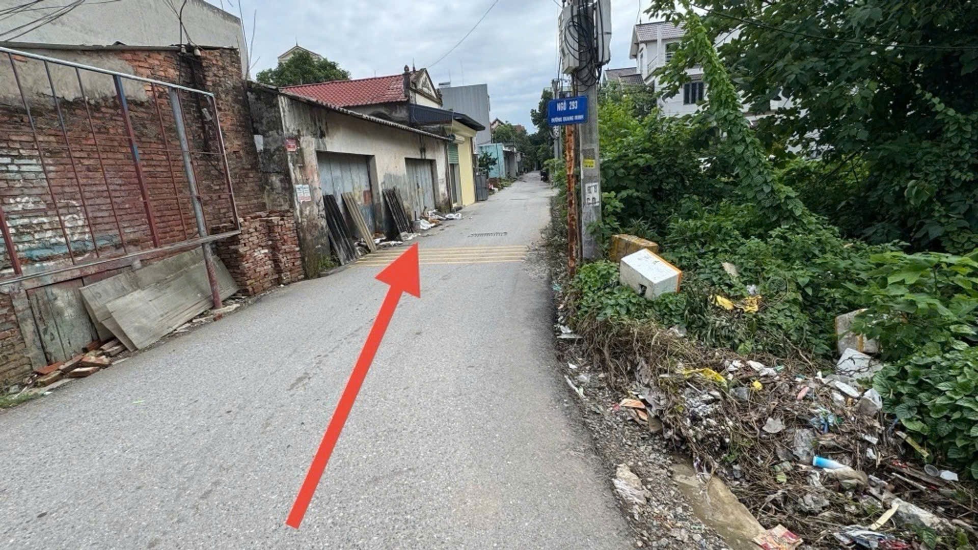 Cần bán 80m đất Chi Đông- Mê Linh, thế đất vuống vắn, nở hậu, sổ đỏ sẵn giao dịch