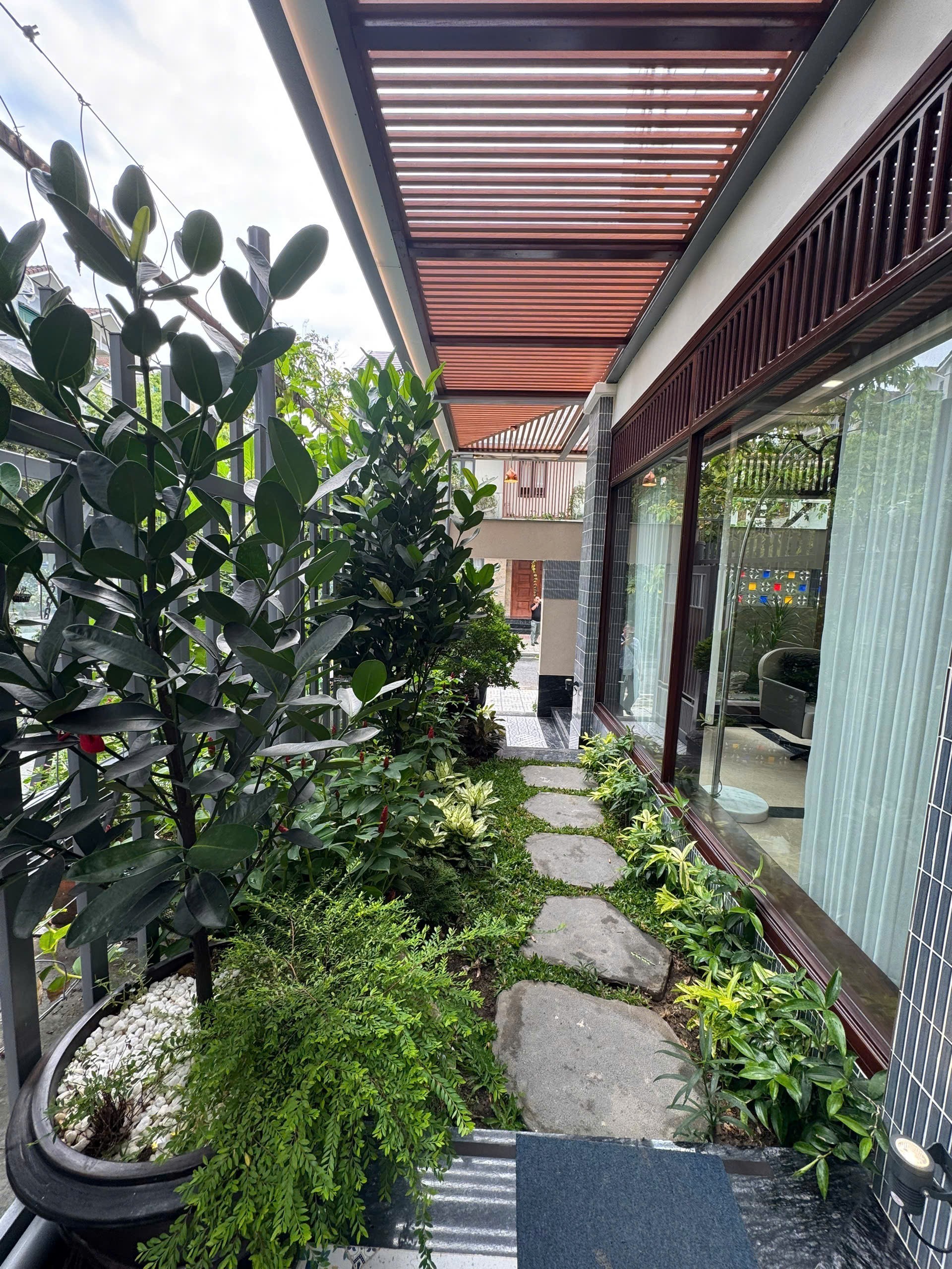 Cần bán Nhà mặt tiền Phường Tân Hưng, Quận 7, Diện tích 234m², Giá 61 Tỷ 4