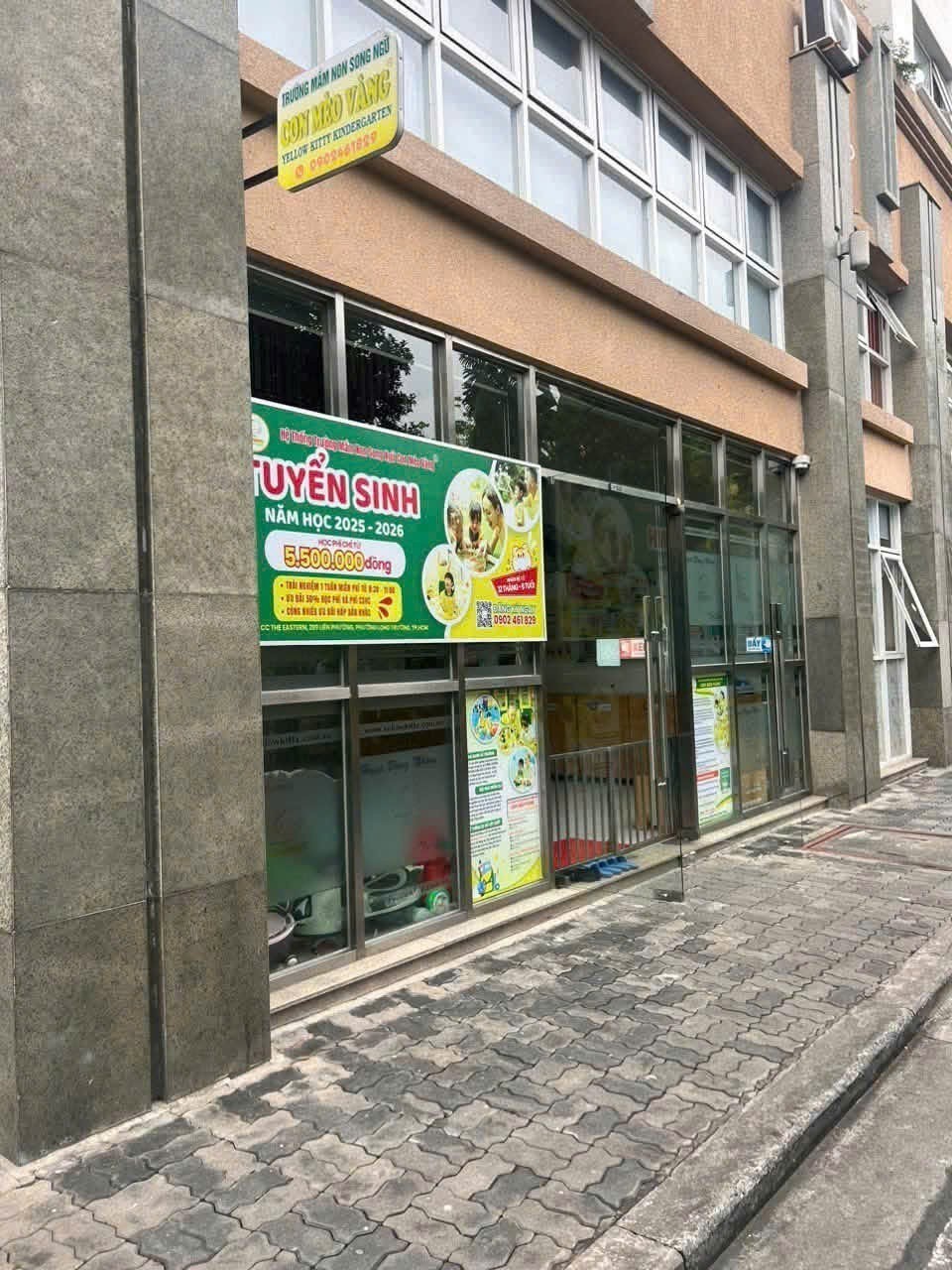 Cho thuê Nhà mặt tiền Phường Phú Hữu, Quận 9, Diện tích 658m², Giá Thương lượng