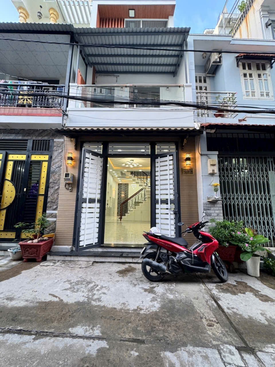 Bán nhà hẻm Liên Khu 5-6, Bình Hưng Hòa B, dt 48m2 , 2 lầu,3pn,3wc giá 5,39 tỷ