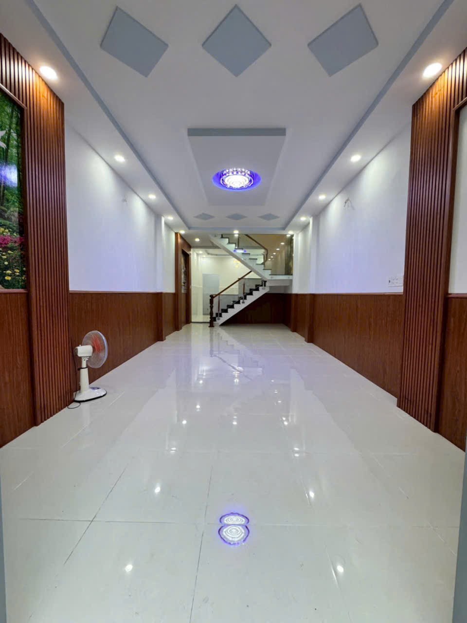 Bán nhà hẻm ngay chợ Liên Khu 5-6, Bình Hưng Hòa B, dt 56m2 1 lầu, 3pn, 2wc giá 4,95 tỷ