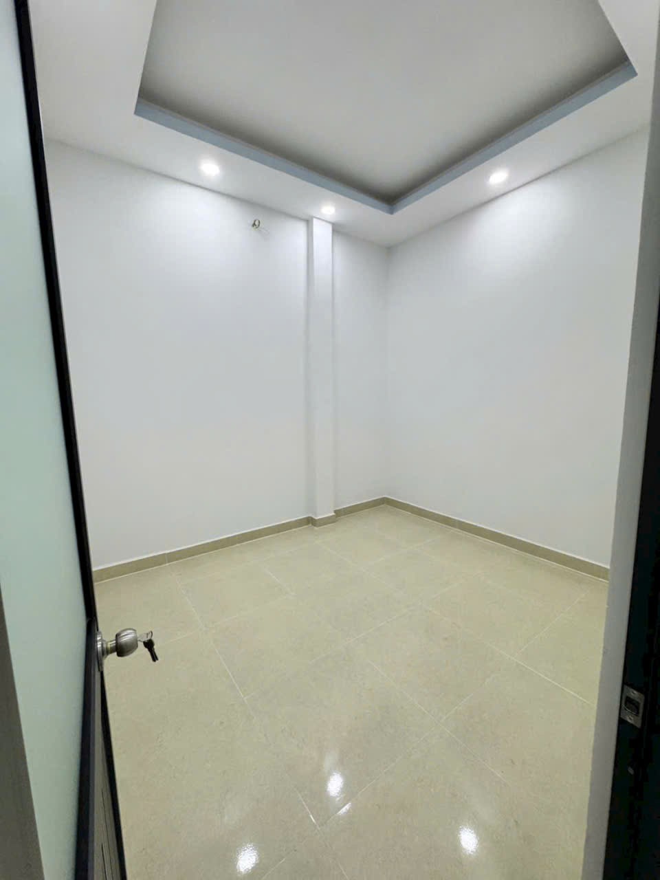 Bán nhà hẻm ngay chợ Liên Khu 5-6, Bình Hưng Hòa B, dt 56m2 1 lầu, 3pn, 2wc giá 4,95 tỷ 5
