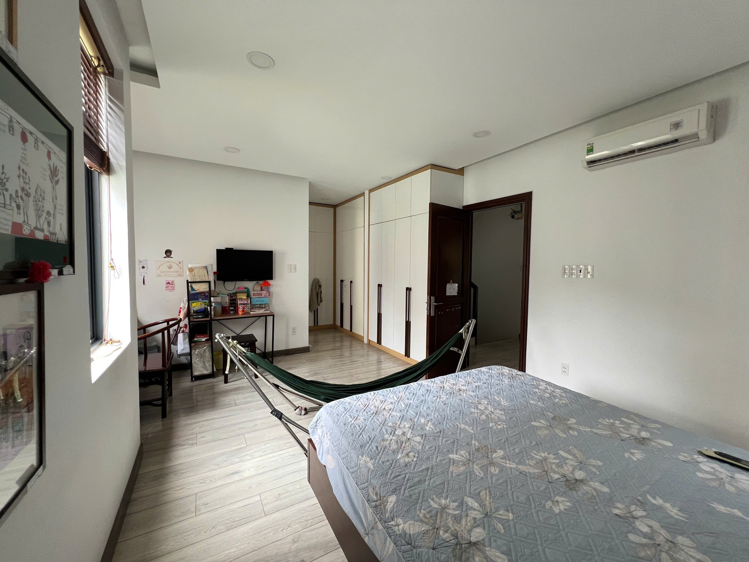 Cần bán Biệt thự Phường Phước Long B, Quận 9, Diện tích 166m², Giá 026 Tỷ 5
