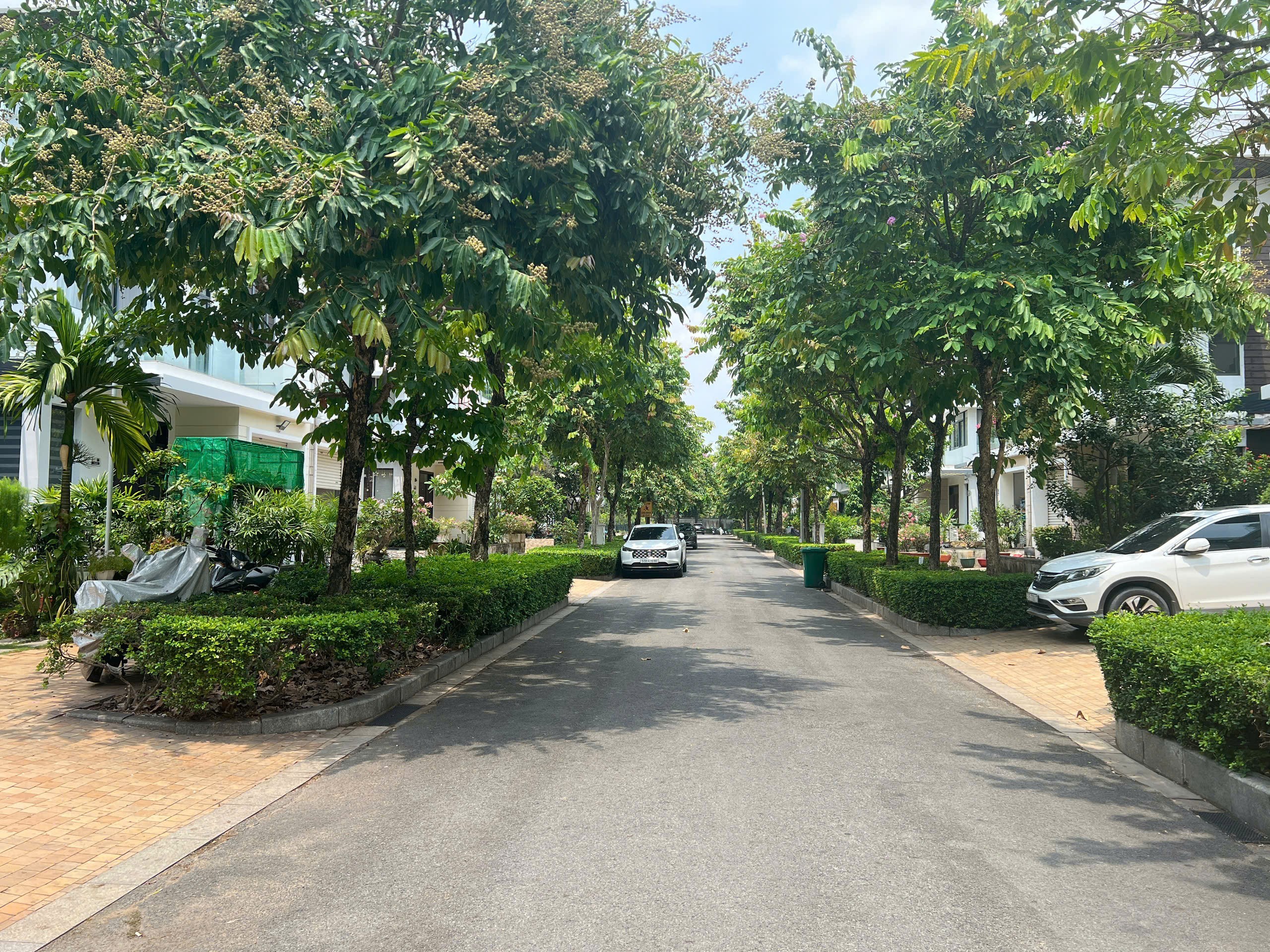 Cho thuê Biệt thự Quận 9, Hồ Chí Minh, Diện tích 200m², Giá 75 Triệu/tháng 11