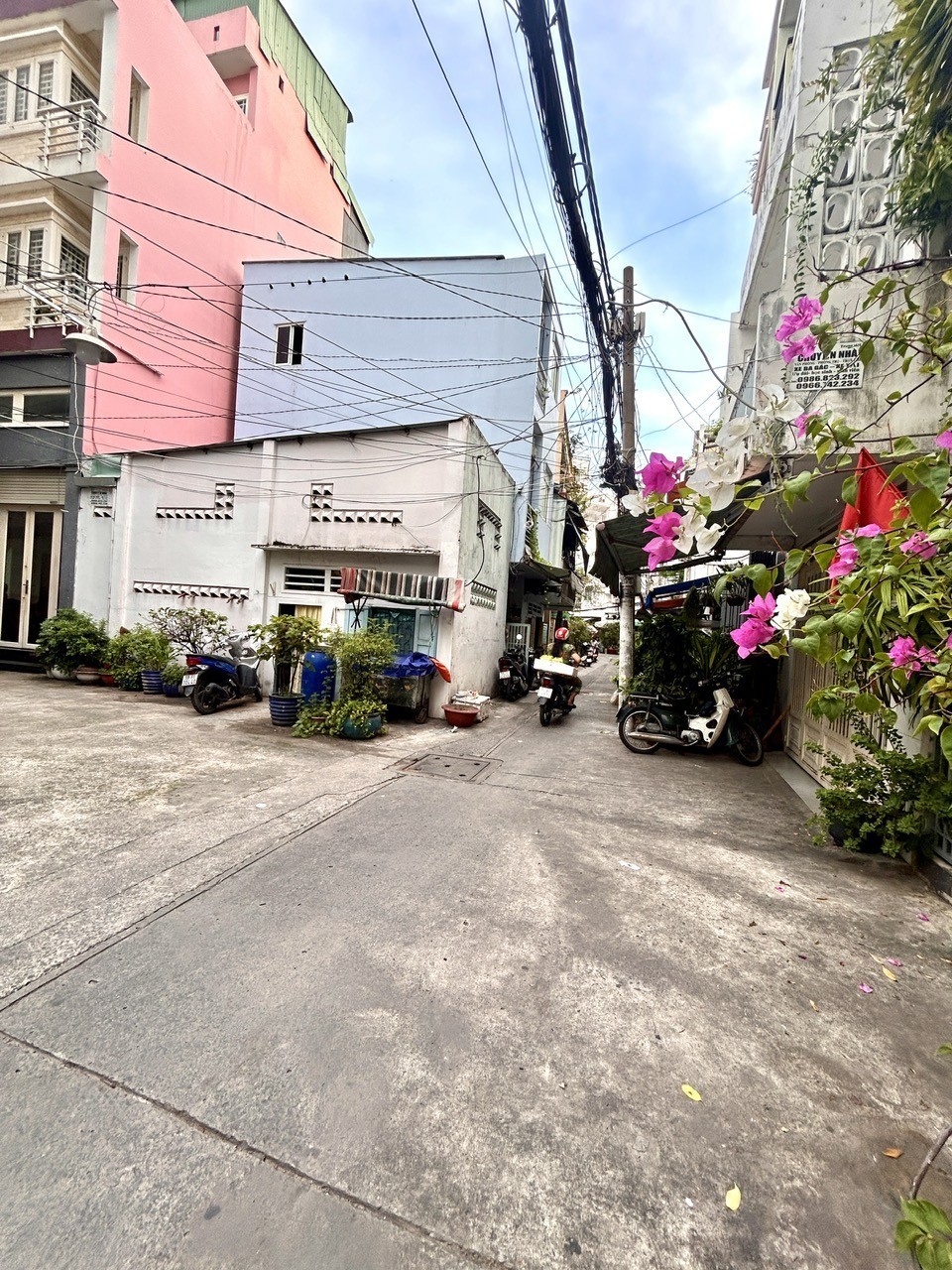 BÁN NHÀ Đ.ĐOÀN VĂN BƠ DT 110M2 CHỈ NHỈNH 8T- GIAO THƯƠNG NGUYỄN THẦN HIẾN VƠI XÓM CHIẾU - GẦN ĐẠI 2