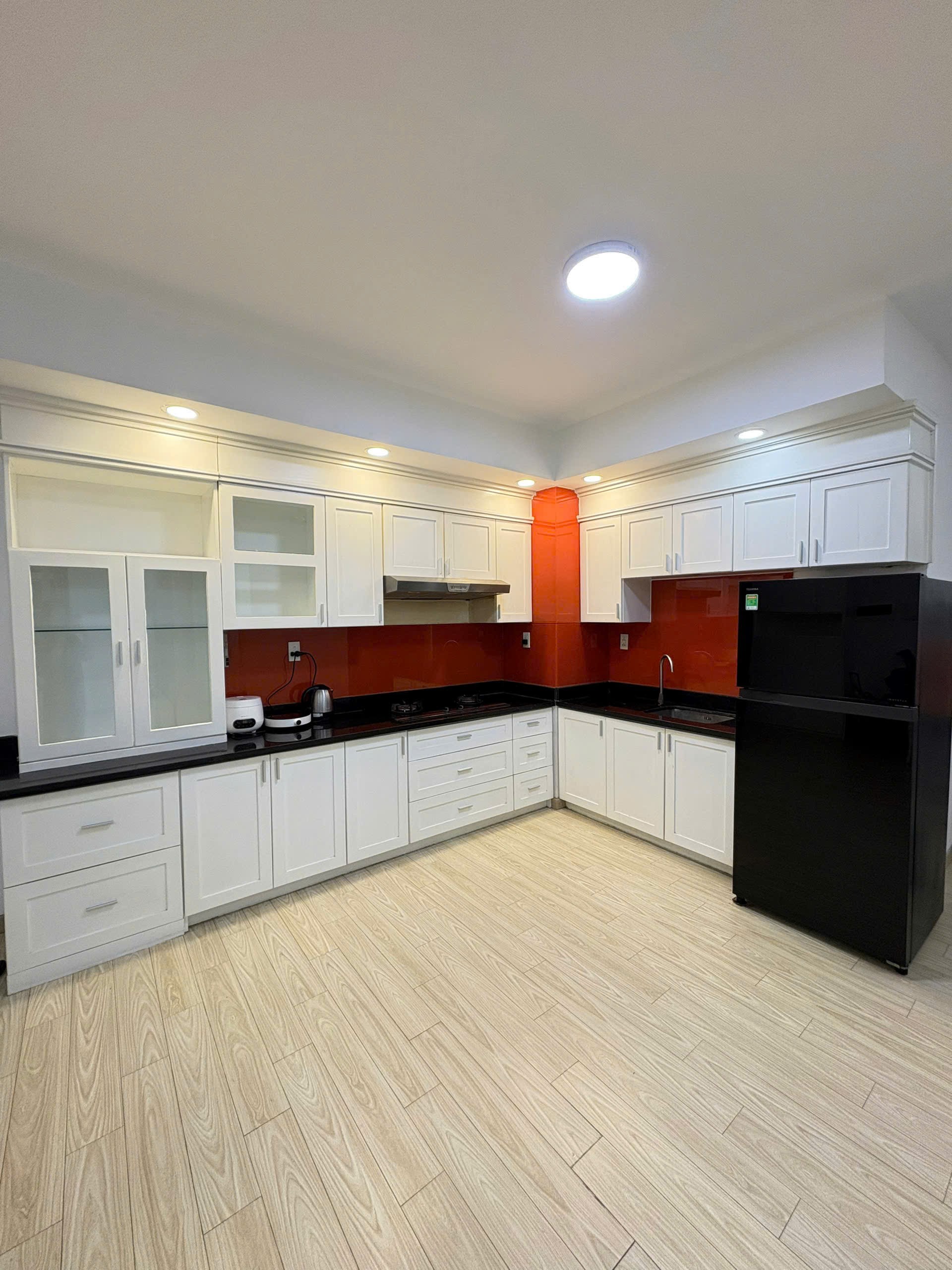 Cho thuê Căn hộ chung cư Quận 7, Hồ Chí Minh, Diện tích 150m², Giá 47 Triệu/tháng 2