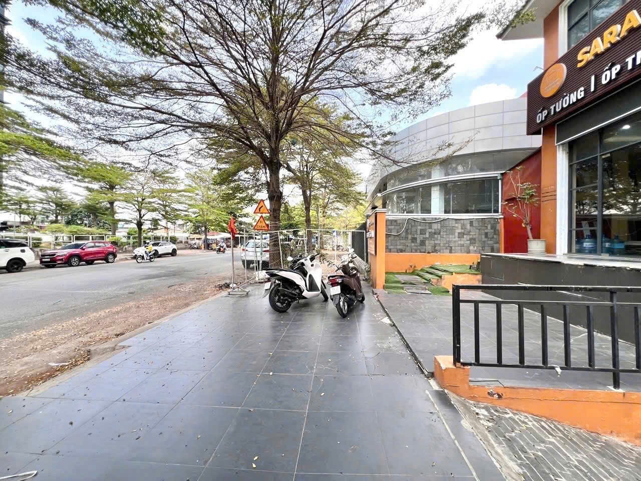 Cho thuê Văn phòng Quận 7, Hồ Chí Minh, Diện tích 225m², Giá 75 Triệu/tháng 4